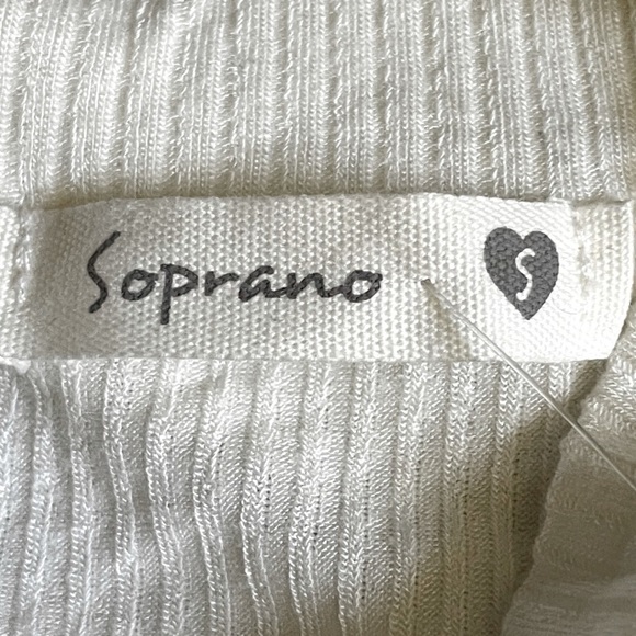 Soprano Nordstrom Ivory Longline Ribbed Mock Neck Top Size S NWT - Picture 8 of 9